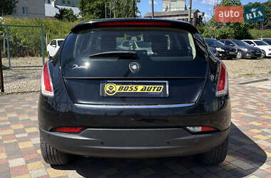 Хэтчбек Lancia Delta 2008 в 