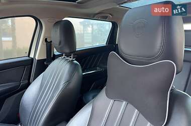 Хэтчбек Lancia Delta 2010 в 