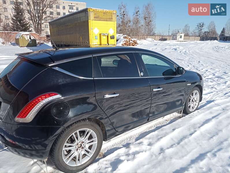 Хетчбек Lancia Delta 2014 в Олевську