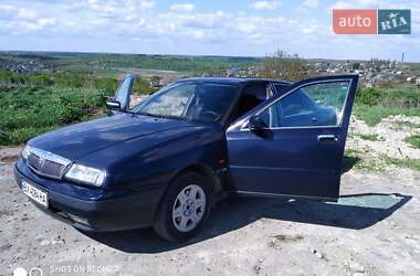 Седан Lancia Kappa 1995 в Городке