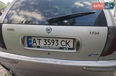 Универсал Lancia Lybra 2002 в 