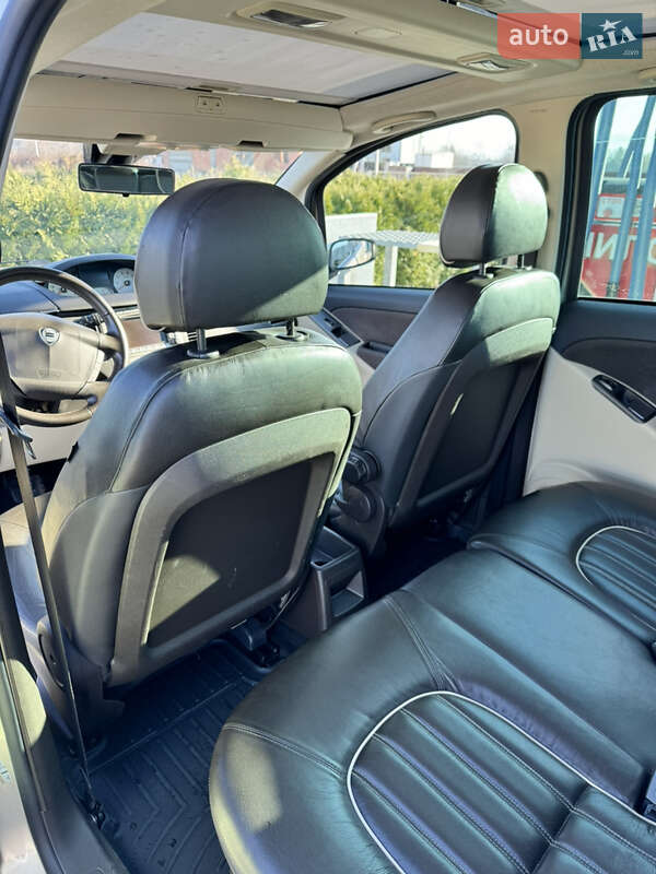 Універсал Lancia Musa 2007 в Хусті