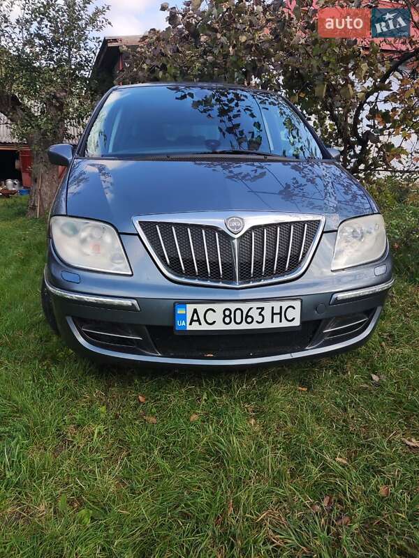 Минивэн Lancia Phedra 2008 в Гайсине
