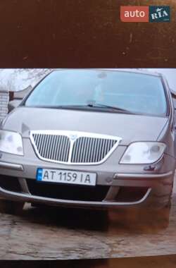 Минивэн Lancia Phedra 2005 в Городенке