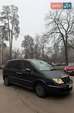 Минивэн Lancia Phedra 2007 в Киеве