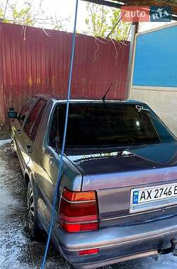 Седан Lancia Thema 1986 в 