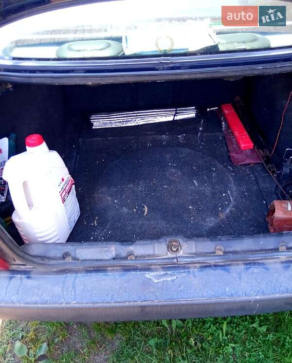 Седан Lancia Thema 1988 в Львове