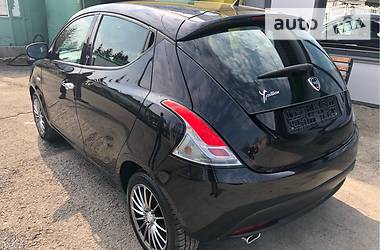 Хетчбек Lancia Ypsilon 2012 в Тернополі