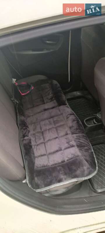 Хетчбек Lancia Ypsilon 2013 в Києві фото 21 Хетчбек Lancia Ypsilon 2013 в Києві