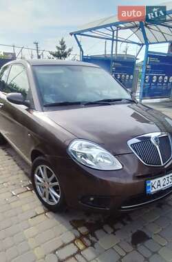 Хетчбек Lancia Ypsilon 2009 в Києві