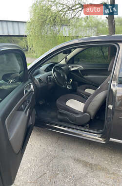 Хэтчбек Lancia Ypsilon 2007 в 