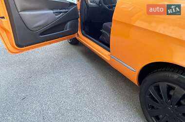 Хэтчбек Lancia Ypsilon 2008 в 