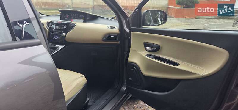 Хетчбек Lancia Ypsilon 2012 в Дубні фото 21 Хетчбек Lancia Ypsilon 2012 в Дубні