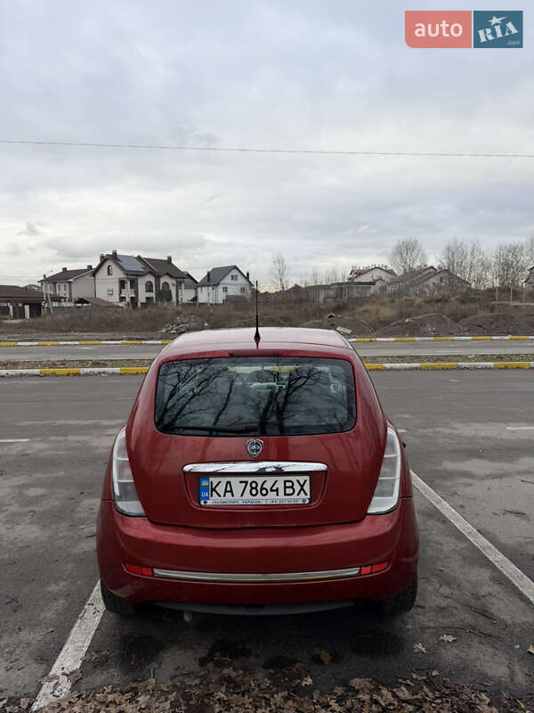 Хэтчбек Lancia Ypsilon 2008 в Софиевской Борщаговке