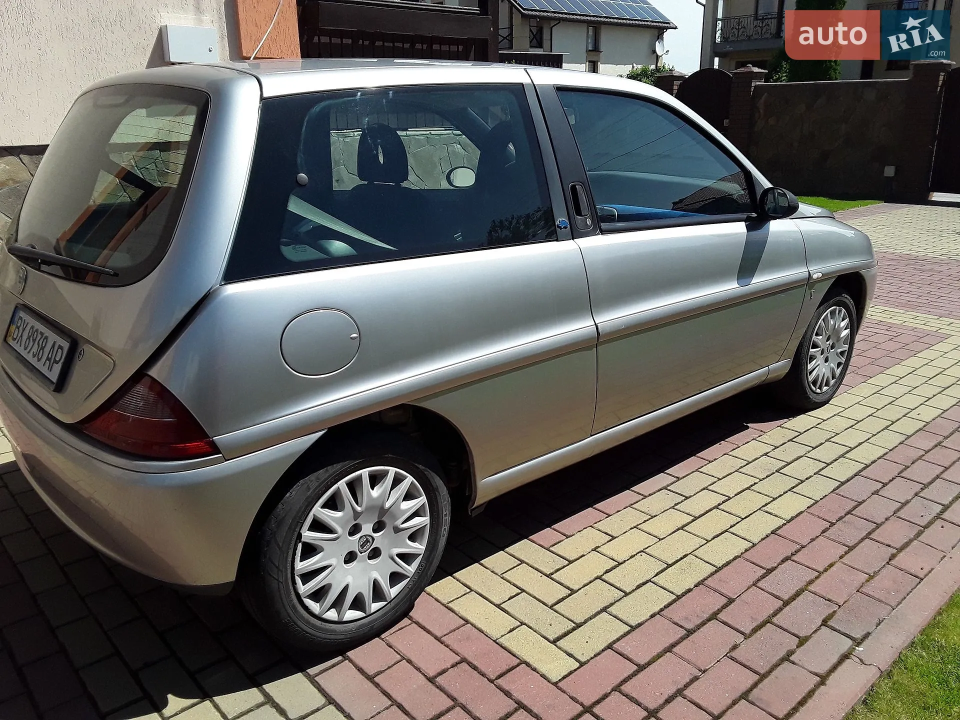 Lancia Ypsilon 2003 VIN ZLA84000001805711 фото оголошення 4 з 14