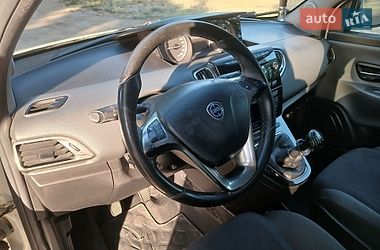 Хэтчбек Lancia Ypsilon 2013 в Одессе