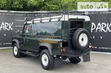 Позашляховик / Кросовер Land Rover Defender 2008 в Києві