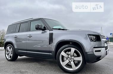 Внедорожник / Кроссовер Land Rover Defender 2022 в 