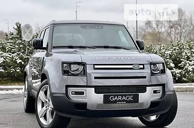 Внедорожник / Кроссовер Land Rover Defender 2022 в 