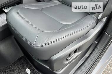 Внедорожник / Кроссовер Land Rover Defender 2022 в 