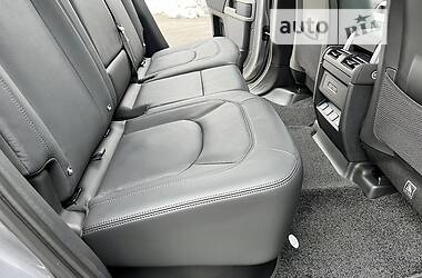 Внедорожник / Кроссовер Land Rover Defender 2022 в 