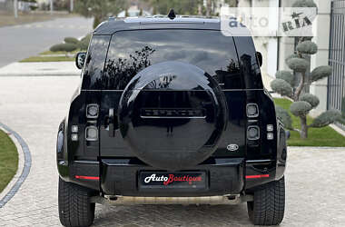 Внедорожник / Кроссовер Land Rover Defender 2022 в 