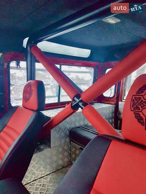 Позашляховик / Кросовер Land Rover Defender 1998 в Києві