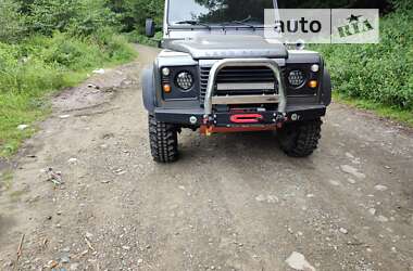 Позашляховик / Кросовер Land Rover Defender 2007 в Тячеві