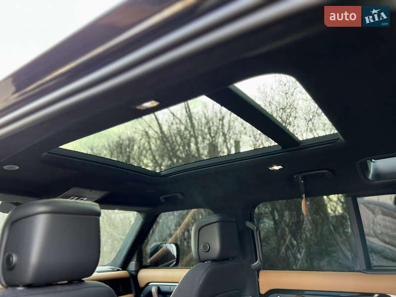 Внедорожник / Кроссовер Land Rover Defender 2022 в Одессе