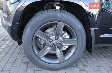Внедорожник / Кроссовер Land Rover Defender 2024 в 