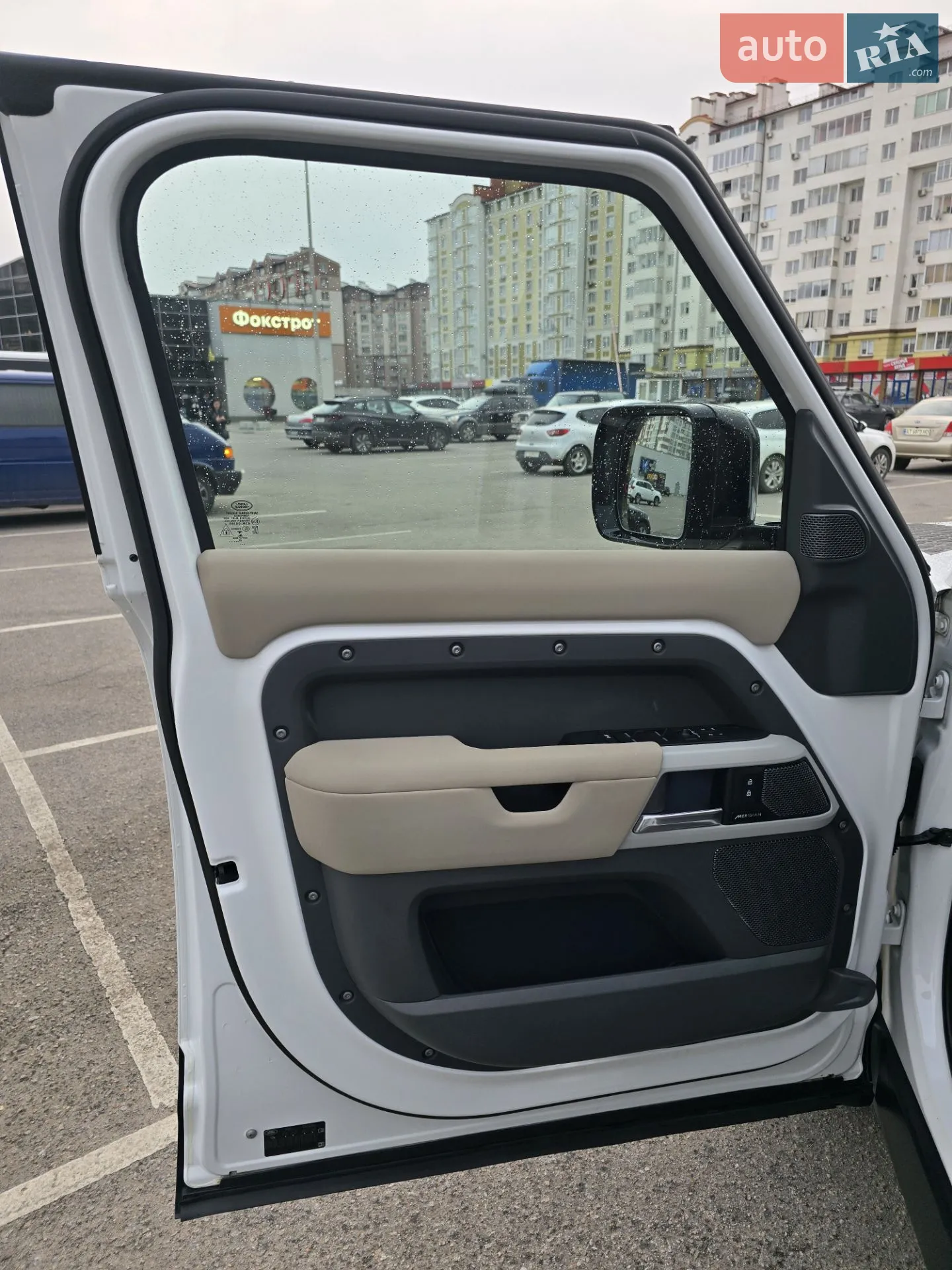2022 Land Rover Defender - мініатюра 25