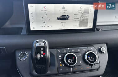 Внедорожник / Кроссовер Land Rover Defender 2020 в 