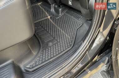 Внедорожник / Кроссовер Land Rover Defender 2020 в 