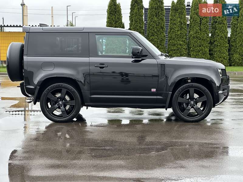 Внедорожник / Кроссовер Land Rover Defender 2023 в Киеве