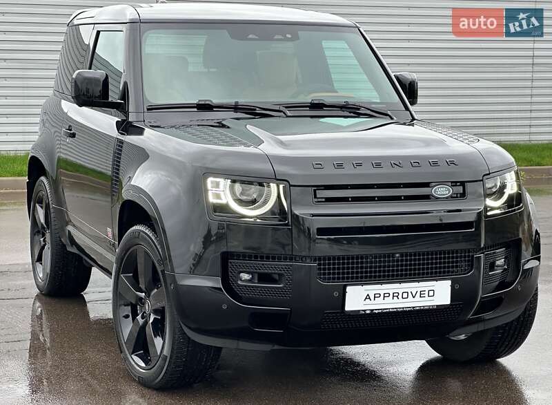 Land Rover Defender 2023