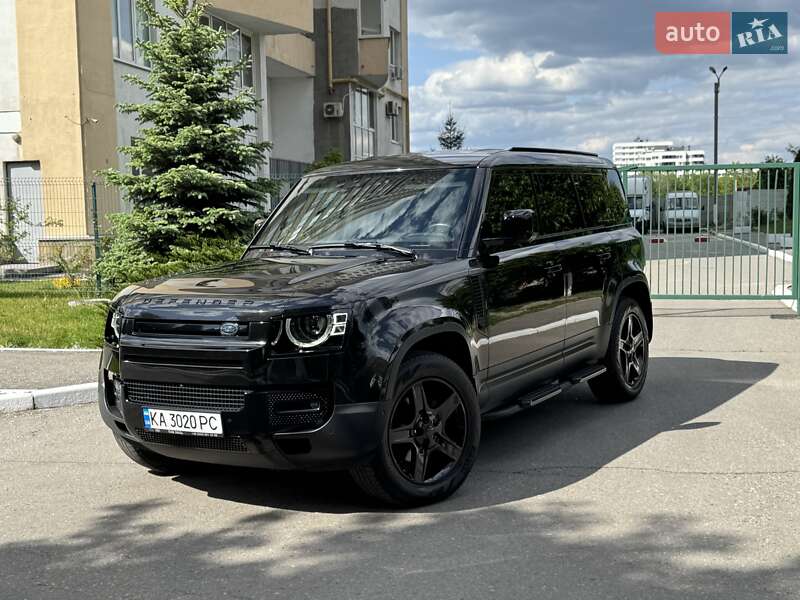 Land Rover Defender 2021
