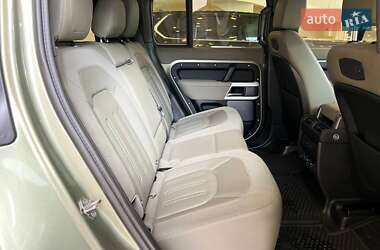 Внедорожник / Кроссовер Land Rover Defender 2020 в 