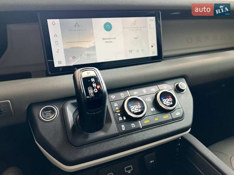 Внедорожник / Кроссовер Land Rover Defender 2020 в Киеве