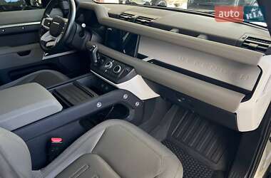 Внедорожник / Кроссовер Land Rover Defender 2020 в 
