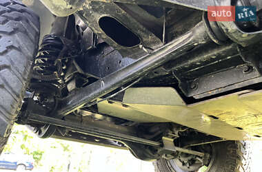 Позашляховик / Кросовер Land Rover Defender 2006 в  фото 13 Позашляховик / Кросовер Land Rover Defender 2006 в