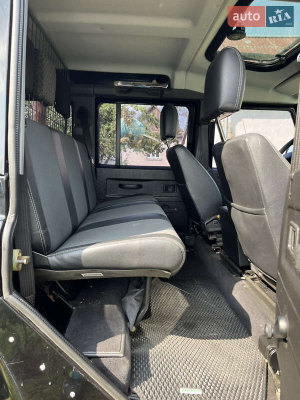 Позашляховик / Кросовер Land Rover Defender 2006 в Луцьку