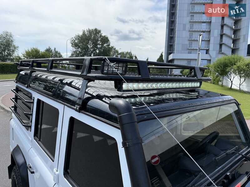 Внедорожник / Кроссовер Land Rover Defender 2008 в Киеве