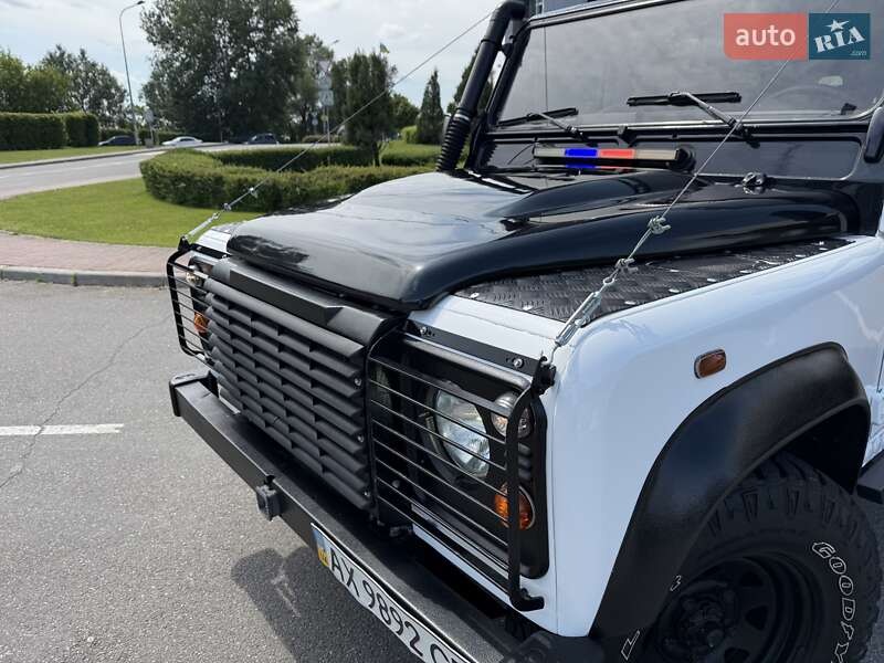 Внедорожник / Кроссовер Land Rover Defender 2008 в Киеве