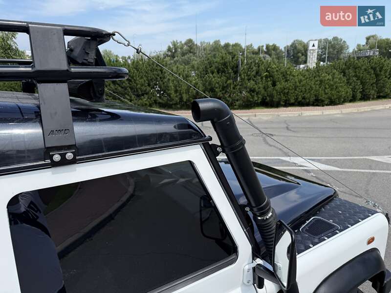 Внедорожник / Кроссовер Land Rover Defender 2008 в Киеве