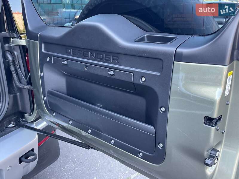 Внедорожник / Кроссовер Land Rover Defender 2022 в Одессе