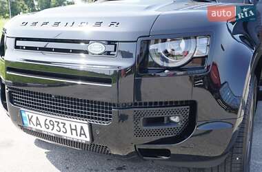 Внедорожник / Кроссовер Land Rover Defender 2024 в 
