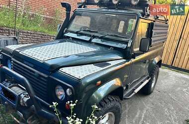 Позашляховик / Кросовер Land Rover Defender 2001 в Києві