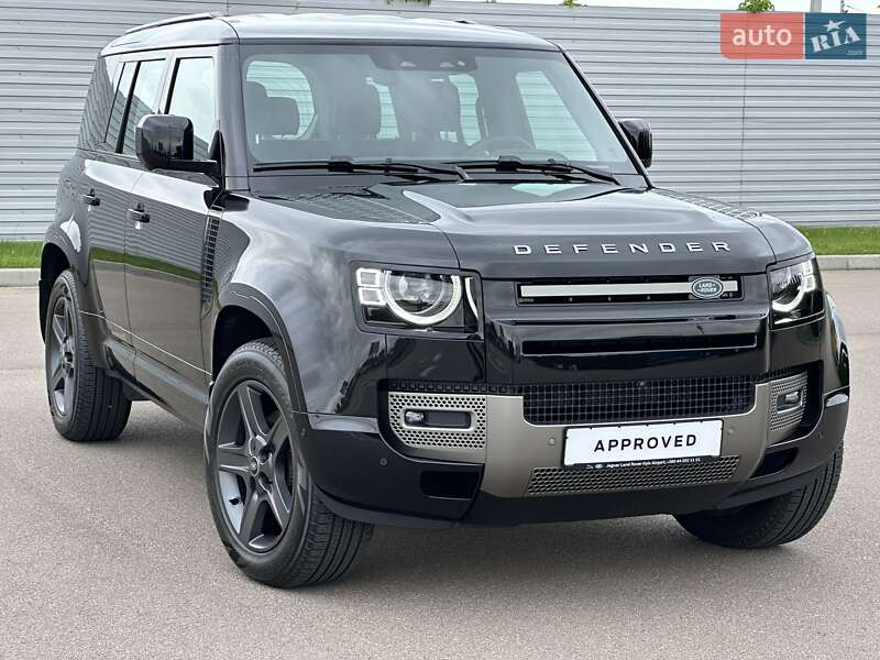 Land Rover Defender 2024