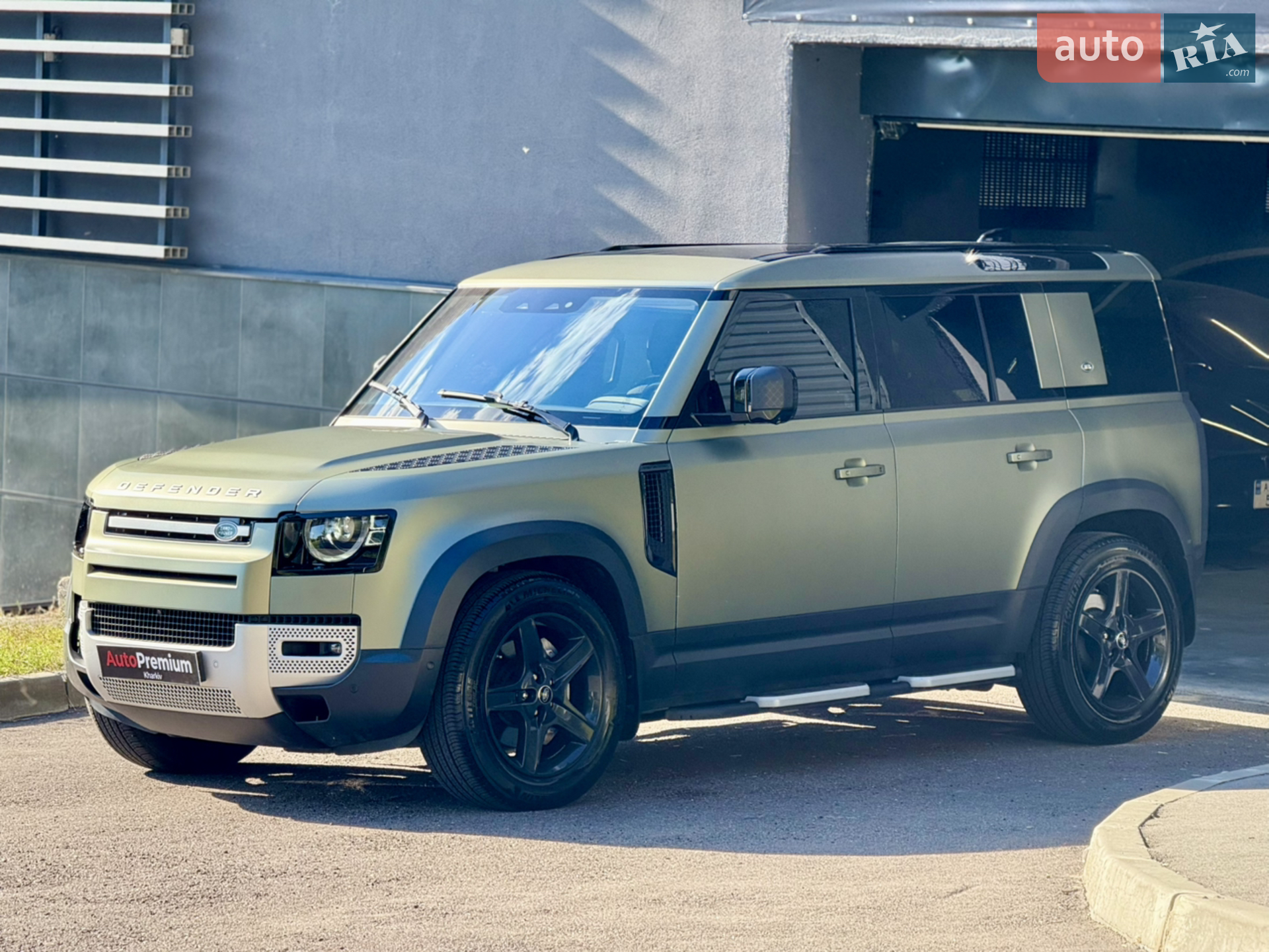 2020 Land Rover Defender - мініатюра 3