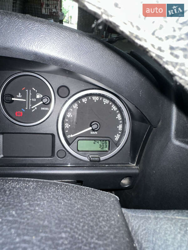 Внедорожник / Кроссовер Land Rover Defender 2007 в Киеве